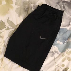 Nike Men’s Black with Grey Detail Joggers